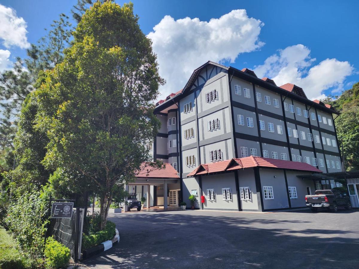 Fathers Guesthouse Age 7 Years Old And Above Only Тана Рата Екстериор снимка